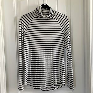 Navy and white striped old navy cotton turtle neck